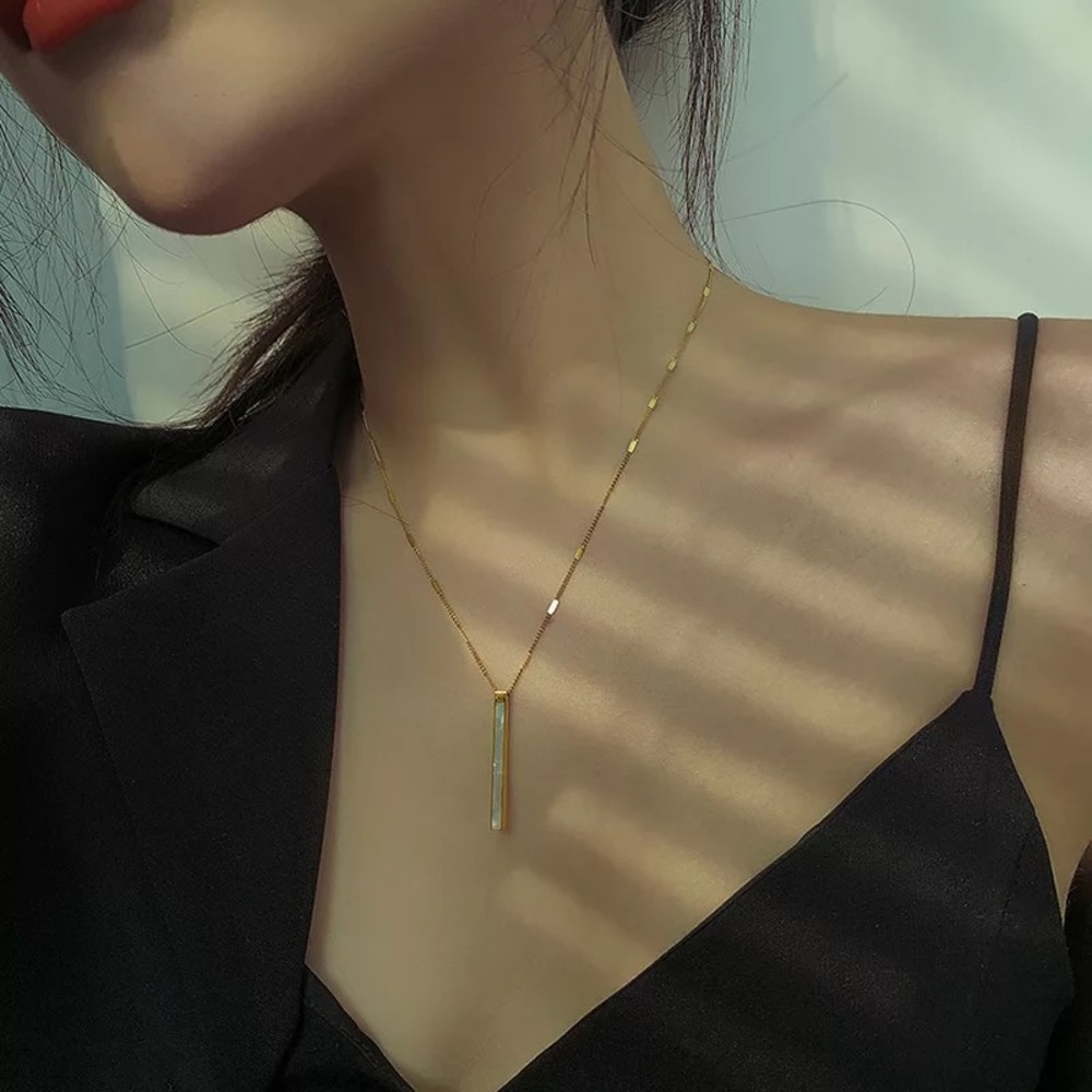 Mother of Pearl Bar Necklace - Picture 3 of 7